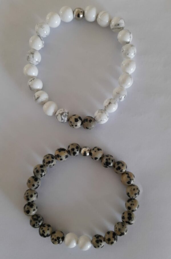 Bracelets de perles en dalmatien jaspe et howlite blanche